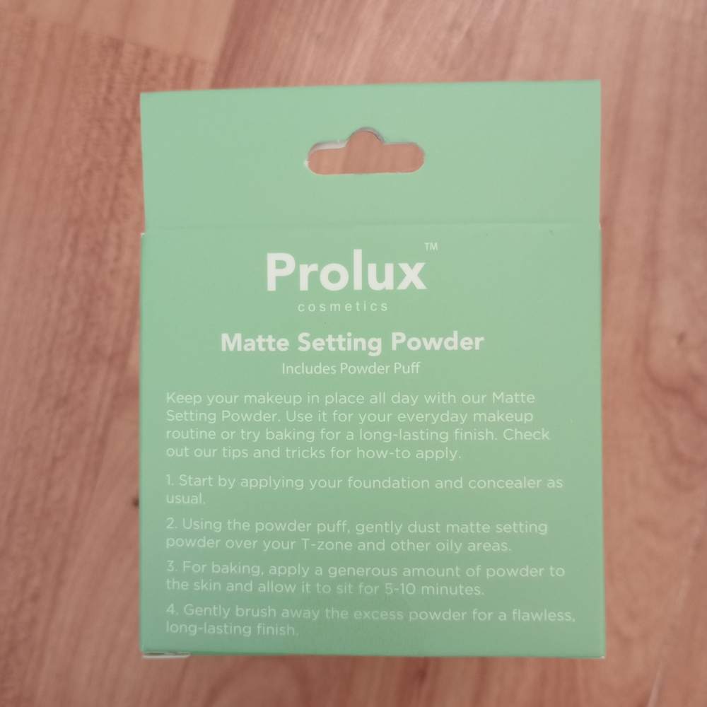 New Prolux Matte Setting Powder - Picture 2 of 2